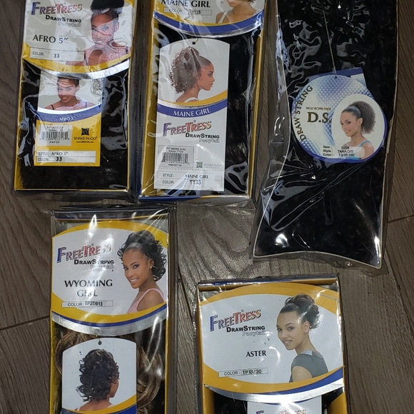 Accessories - 🆕️ 5 brand new Variety Ponytails 🌾Ready to Ship